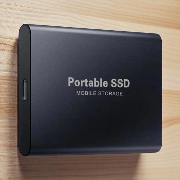 UltraVault | Lynhurtig & Pålidelig Ekstern SSD Sort Nuvenci.dk