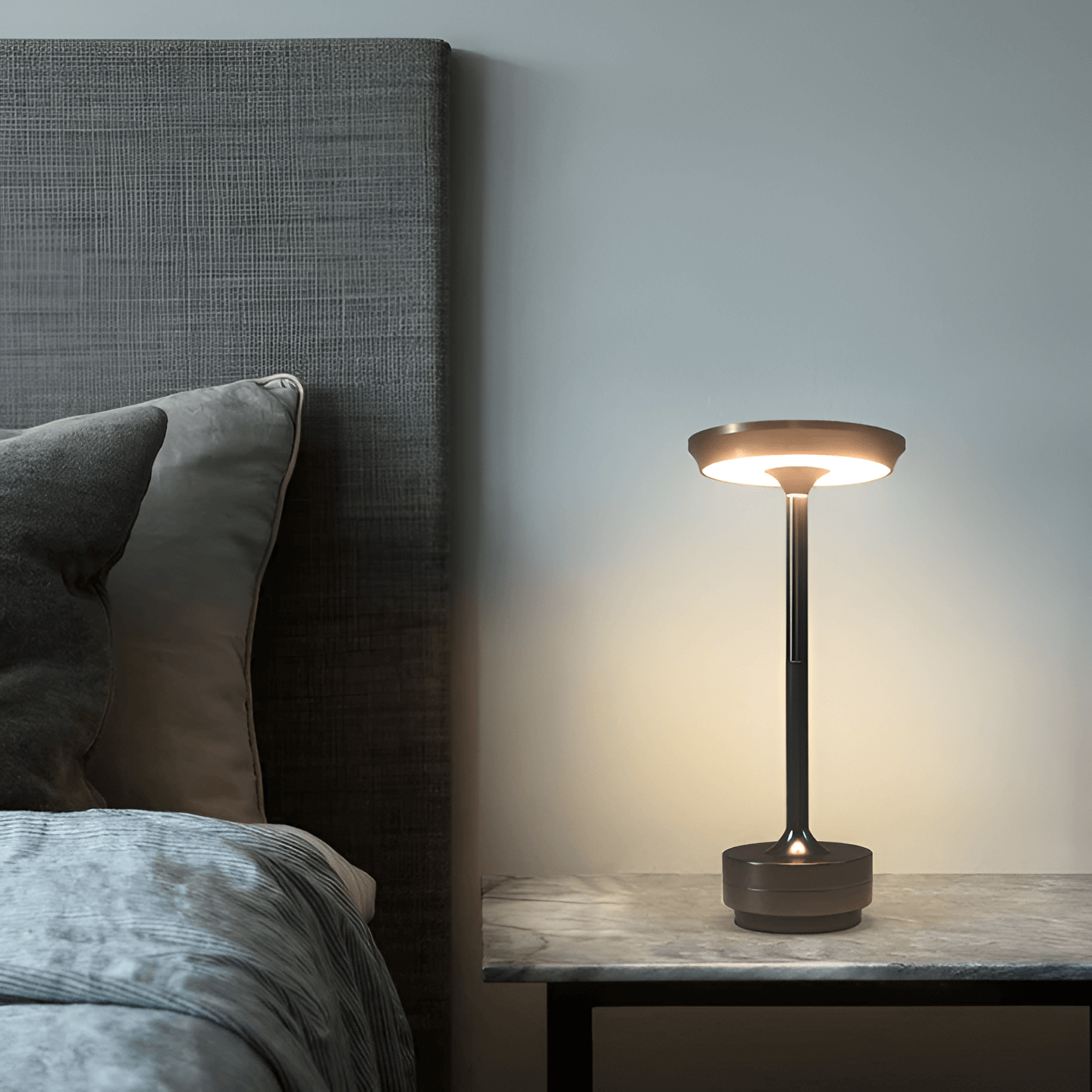 VibeLight | Bordlampe – Justerbar Hyggebelysning Nuvenci.dk